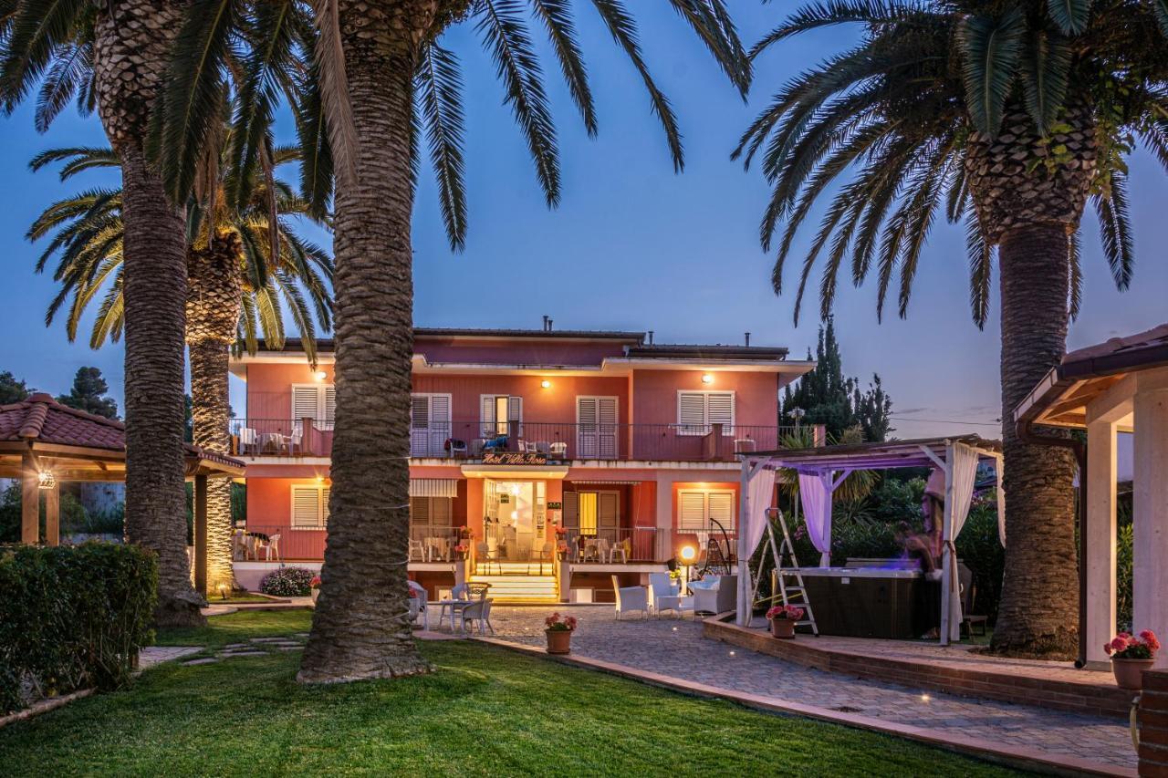 Hotel Villa Rosa Porto Azzurro Exterior foto